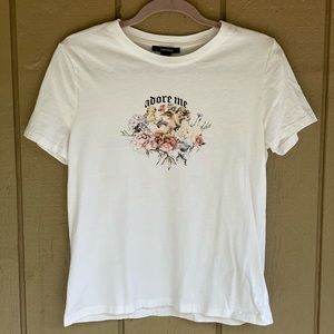 Adore me t-shirt